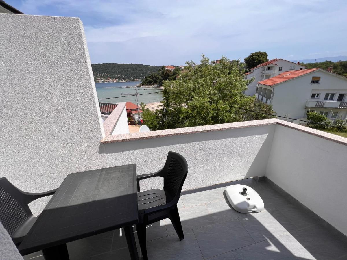 Apartmani Premijer-Rab Supetarska Draga Exterior foto